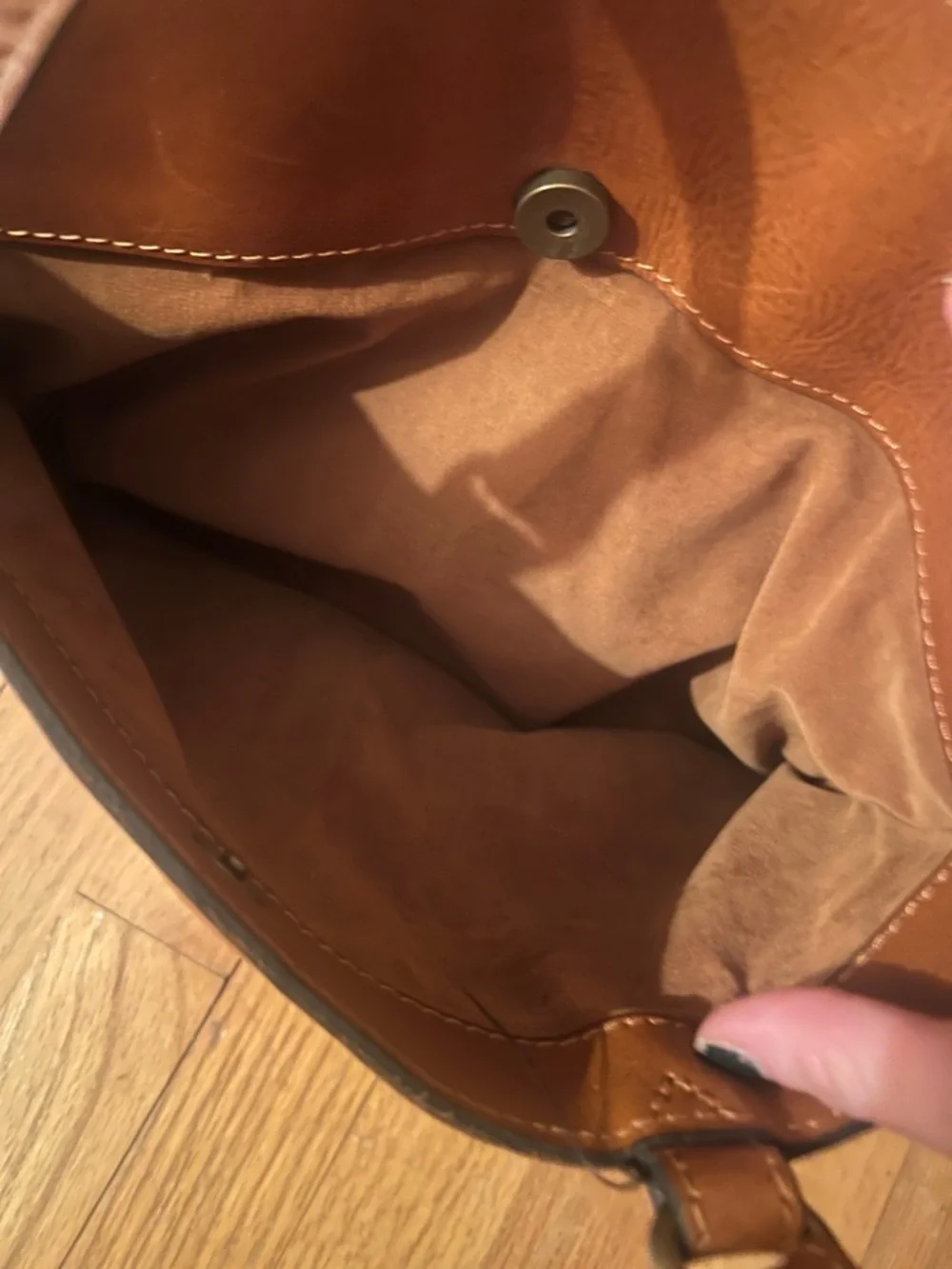 Patricia Nash Poppy Tote Handbag in Tooled Florence Leather - Picture 11 of 16